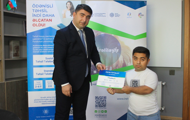 TTKF tərəfindən tələbələrə sertifikatlar təqdim olunub